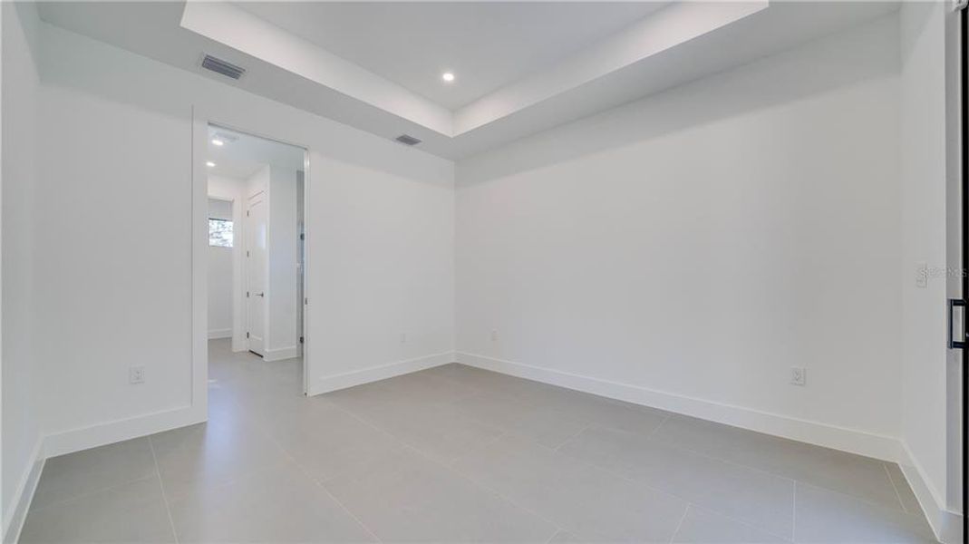 Spacious, unfurnished interior of a new home in , Lehigh Acres (Image 27). Spacious, unfurnished interior of a new home in , Lehigh Acres (Image 27).