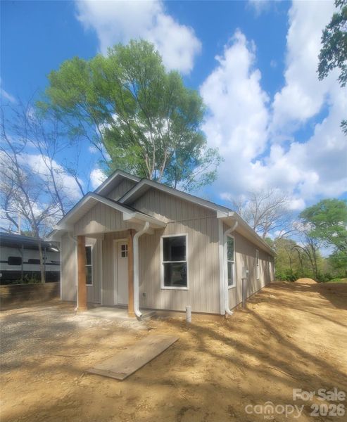 Image 19 of a home in .