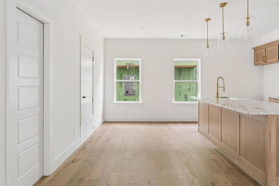 Spacious, unfurnished interior of a new home in , Fort Worth (Image 19).