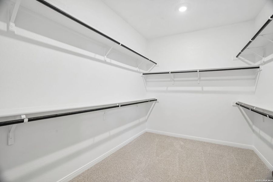 Spacious, unfurnished interior of a new home in Carmel Ranch, Schertz (Image 40).