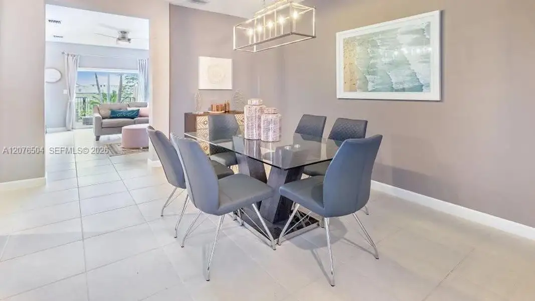 Furnished interior view inside a new home in Altamira, Homestead (Image 5).
