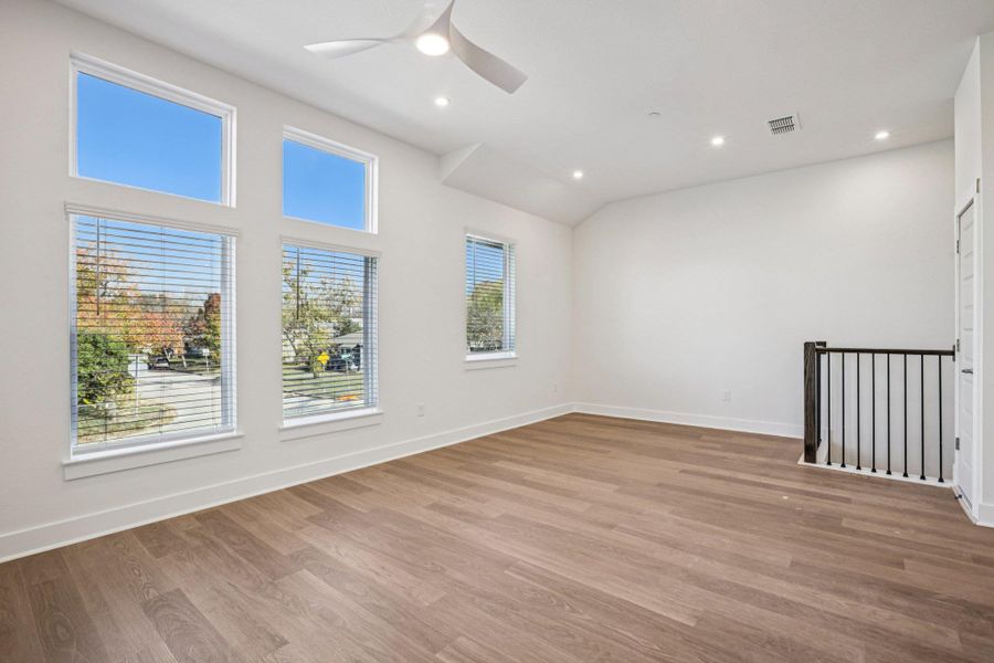 Spacious, unfurnished interior of a new home in Koenig Townhomes, Austin (Image 31).