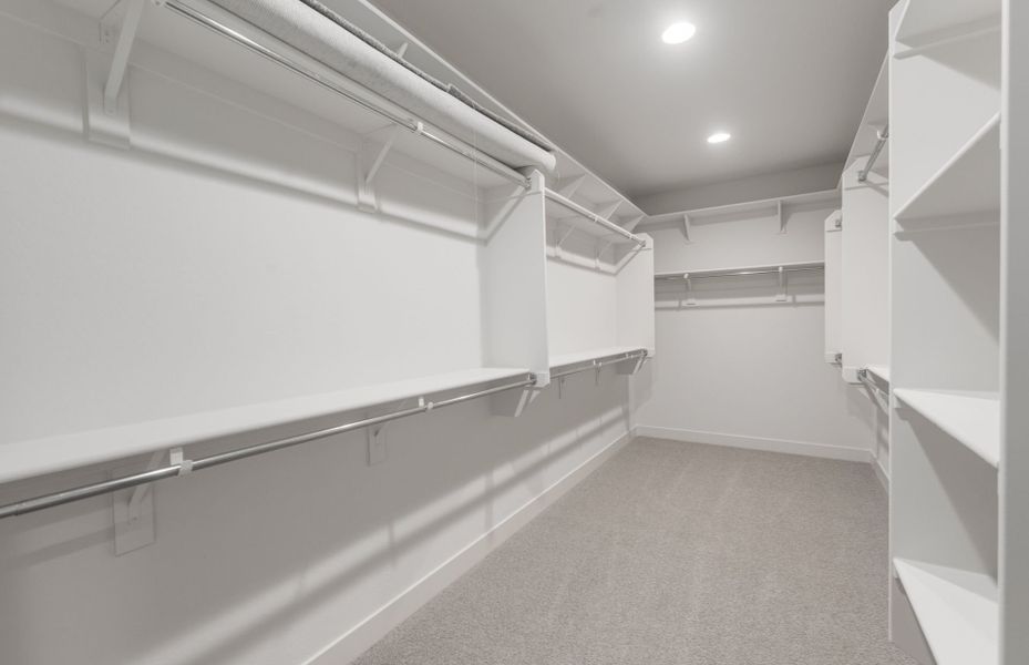 Spacious, unfurnished interior of a new home in Upper Canyon, Phoenix (Image 29). Spacious, unfurnished interior of a new home in Upper Canyon, Phoenix (Image 29).