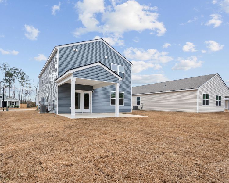 Exterior details and patio area of a home in , Summerville (Image 4).