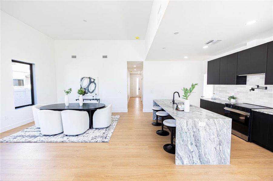 Furnished interior view inside a new home in , St. Petersburg (Image 44).