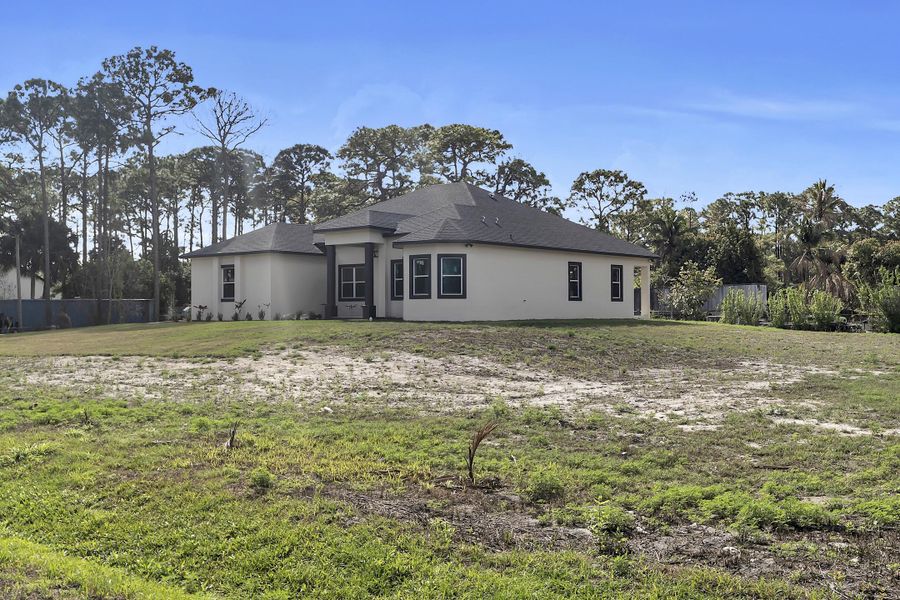 15174 69th Ct N. Loxahatchee 33470 -