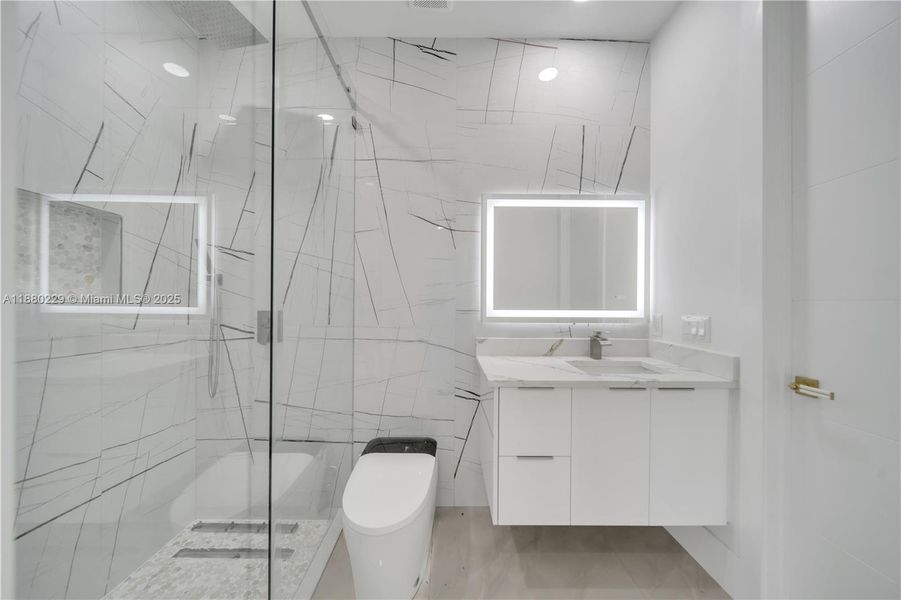 Furnished interior view inside a new home in , Lehigh Acres (Image 3). Furnished interior view inside a new home in , Lehigh Acres (Image 3).