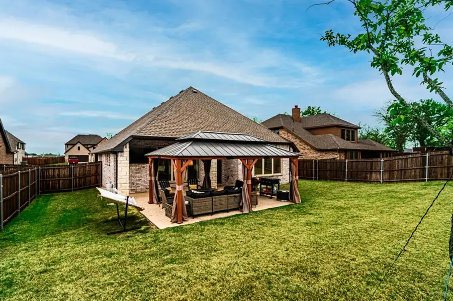 Exterior details and patio area of a home in , Josephine (Image 4).