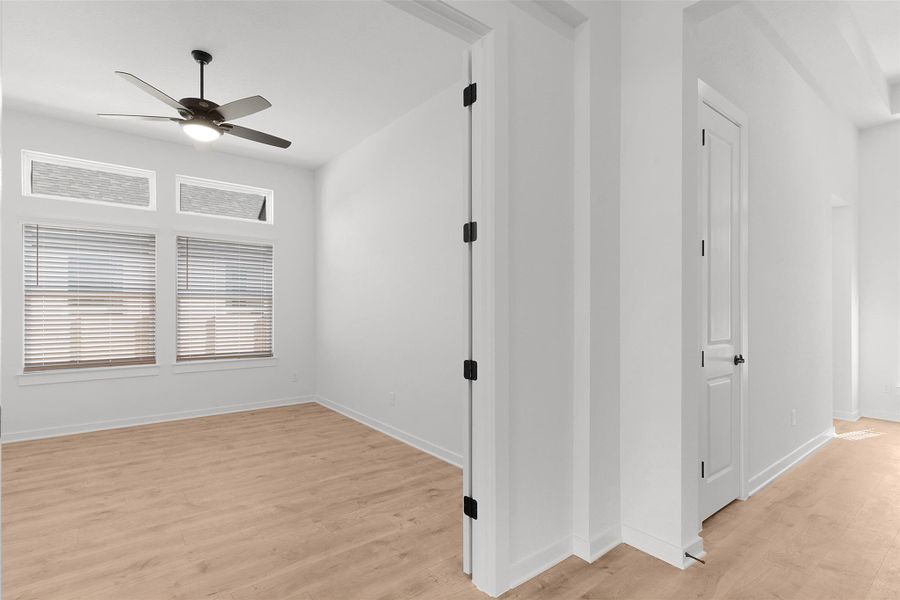 *PHOTO REPRESENTATIVE OF FLOORPLAN ONLY*