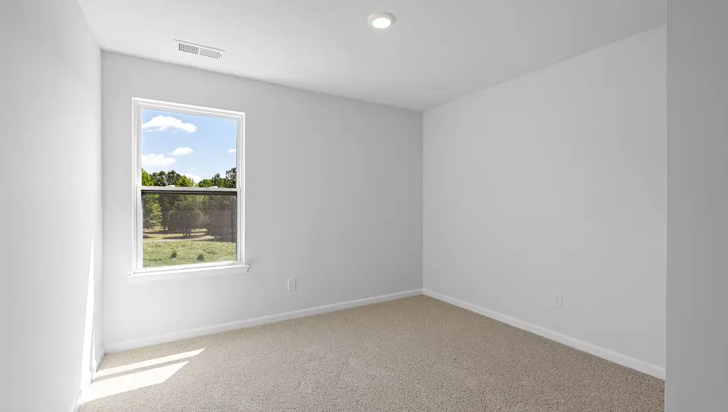 Spacious, unfurnished interior of a new home in Tyger Pines, Moore (Image 15).