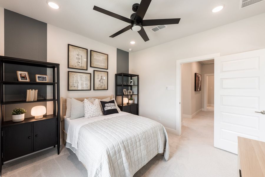 Image 49 representing the Goldeneye by Tri Pointe Homes in Tompkins Reserve, Katy, TX.