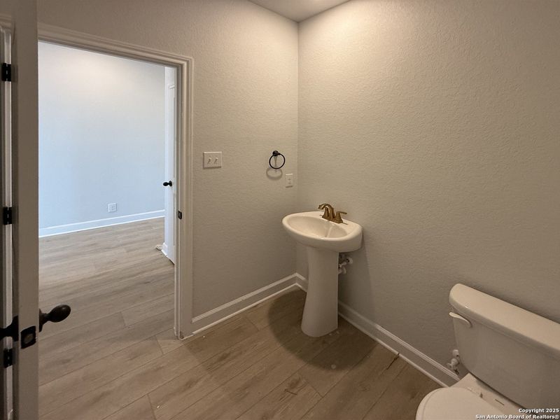 Furnished interior view inside a new home in Enclave at Hennersby Hollow 50's, San Antonio (Image 7). Furnished interior view inside a new home in Enclave at Hennersby Hollow 50's, San Antonio (Image 7).