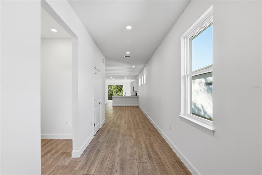 Spacious, unfurnished interior of a new home in , Sanford (Image 23).