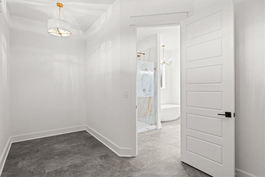 Spacious, unfurnished interior of a new home in , Carrollton (Image 60).
