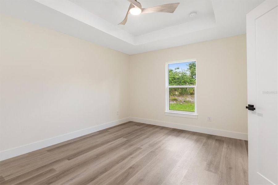 Spacious, unfurnished interior of a new home in , Port Charlotte (Image 8).