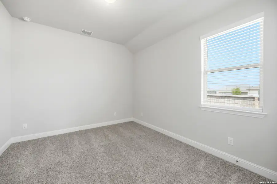 Spacious, unfurnished interior of a new home in The Parklands, Schertz (Image 23).