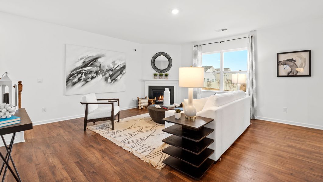 Furnished interior view inside a new home in Benjamin's Grove, Woodruff (Image 16).