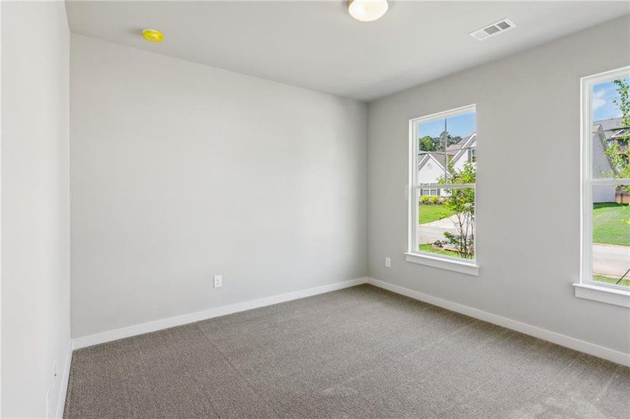 Spacious, unfurnished interior of a new home in Traditions of Braselton, Jefferson (Image 23).