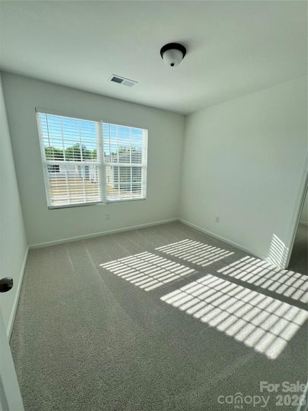 Spacious, unfurnished interior of a new home in Blackwood Creek, Gastonia (Image 11). Spacious, unfurnished interior of a new home in Blackwood Creek, Gastonia (Image 11).