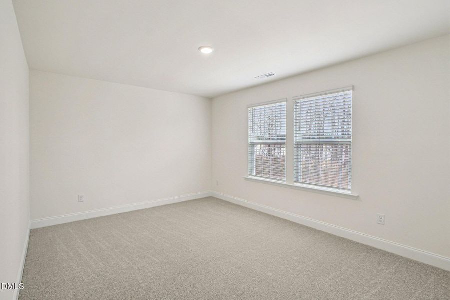 26-web-or-mls-Sugar Pne Dr-S0602-026