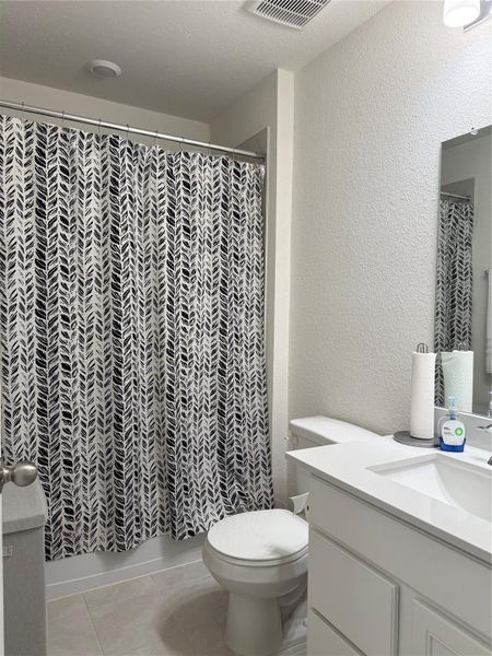 Furnished interior view inside a new home in Sunterra, Katy (Image 17). Furnished interior view inside a new home in Sunterra, Katy (Image 17).