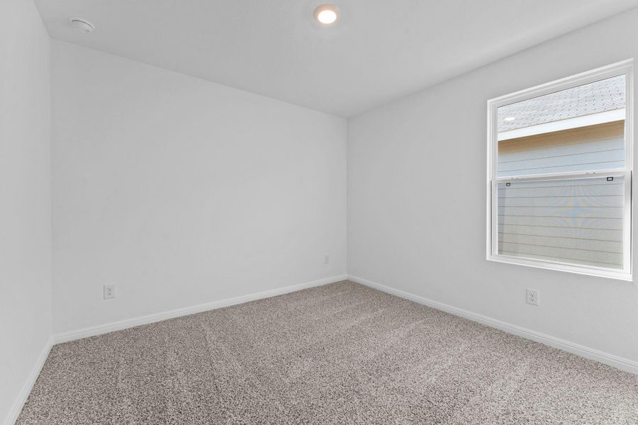 Spacious, unfurnished interior of a new home in Paramount, Kyle (Image 14).