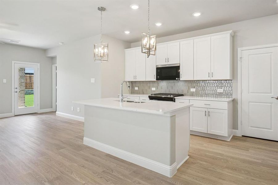 Photo is not of the actual home, but is an inspirational photo of builder’s model home and may depict options, furnishings, and/or decorator features that are not included. Photo is not of the actual home, but is an inspirational photo of builder’s model home and may depict options, furnishings, and/or decorator features that are not included.