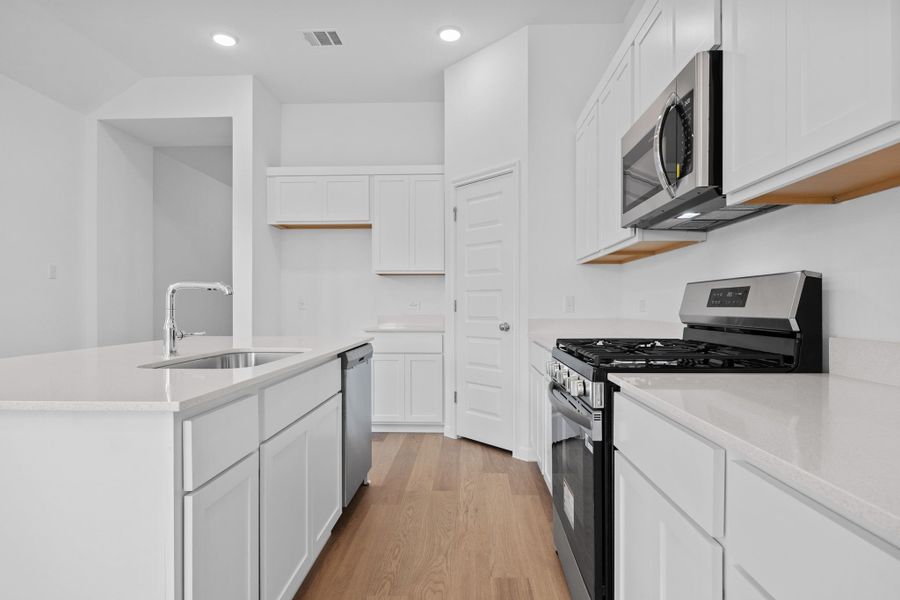 Furnished interior view inside a new home in Trinity Ranch, Elgin (Image 7).