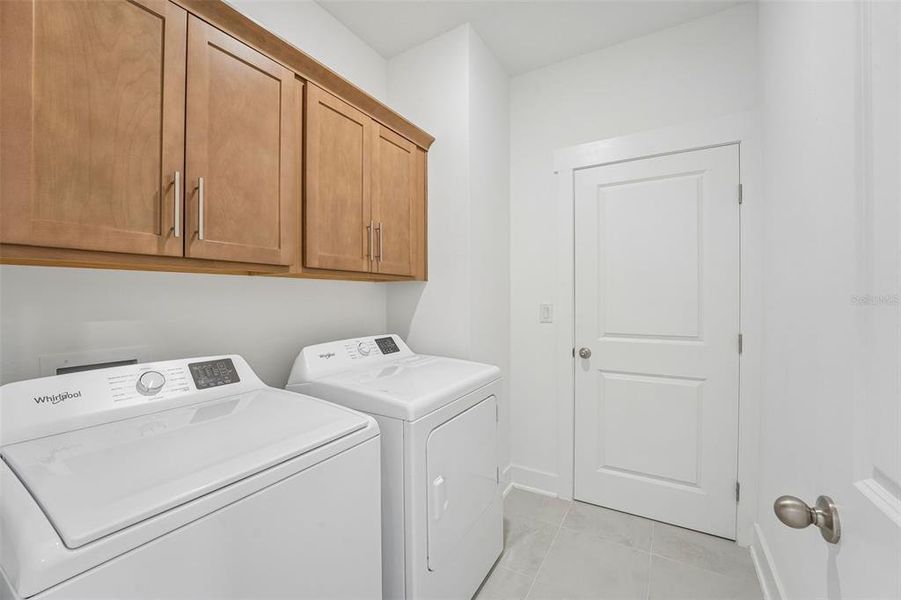 Furnished interior view inside a new home in Bartram Meadows, Jacksonville (Image 25).