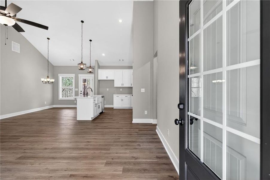 Spacious, unfurnished interior of a new home in , Taylorsville (Image 18).