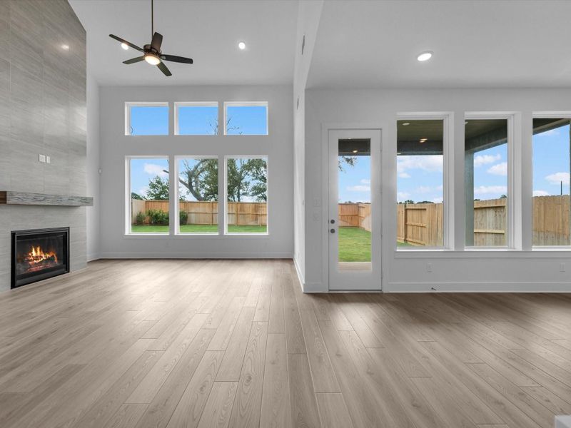 Spacious, unfurnished interior of a new home in Pecan Ridge, Fulshear (Image 14).