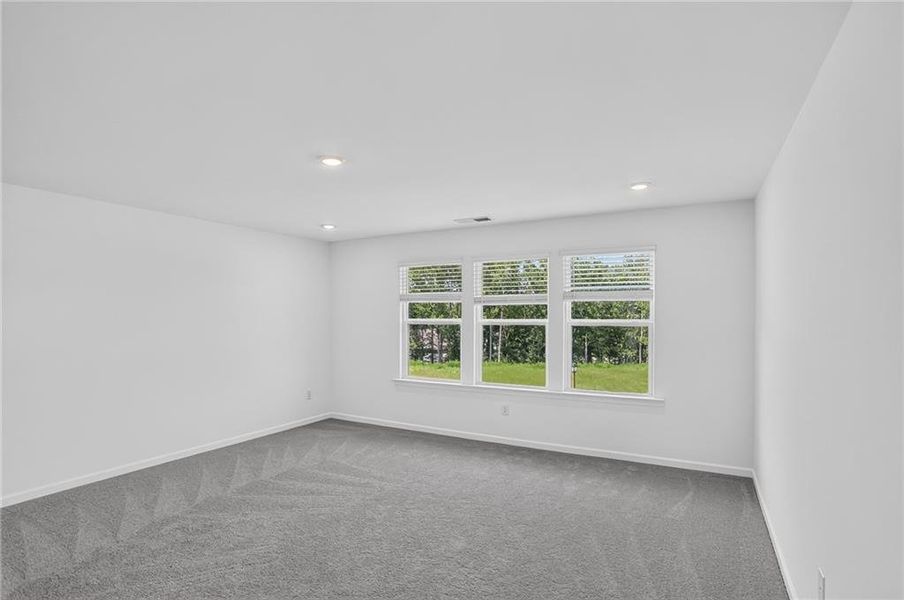Spacious, unfurnished interior of a new home in Towns at Ivy Creek, Buford (Image 12).