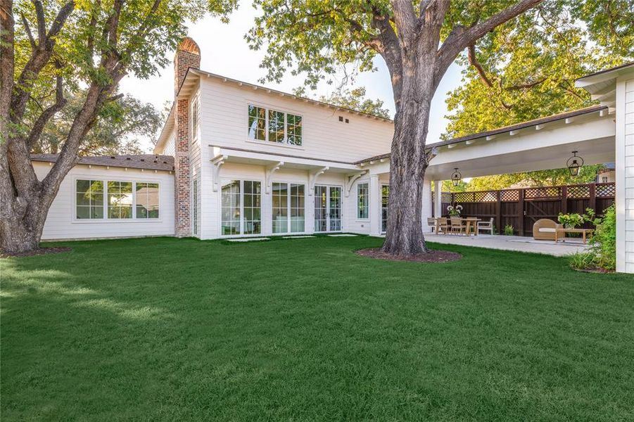 Exterior details and patio area of a home in , Fort Worth (Image 1). Exterior details and patio area of a home in , Fort Worth (Image 1).