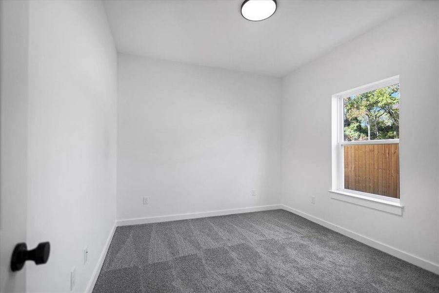 Spacious, unfurnished interior of a new home in , Lindale (Image 32).