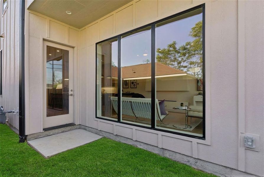 Exterior details and patio area of a home in , Dallas (Image 28).