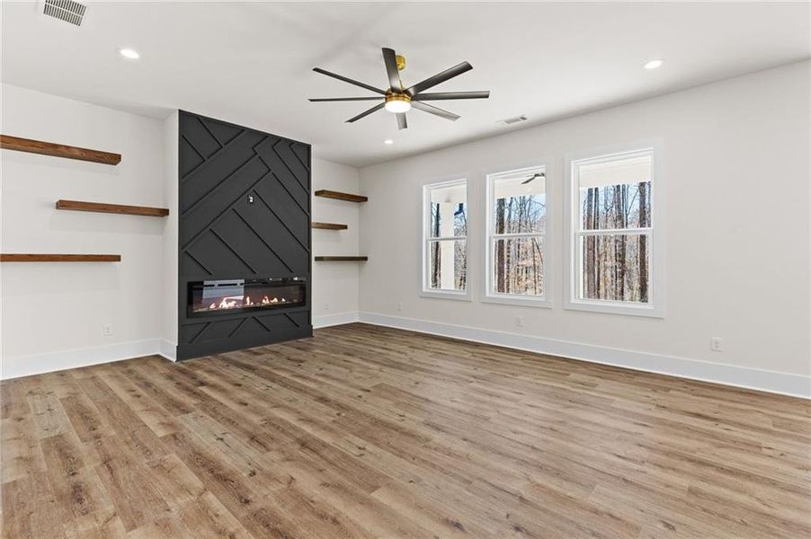 Spacious, unfurnished interior of a new home in , Maysville (Image 38).