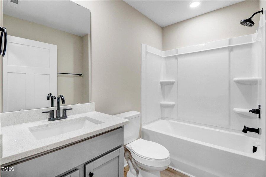 32-1201 Crawford St S-32 32-1201 Crawford St S-32