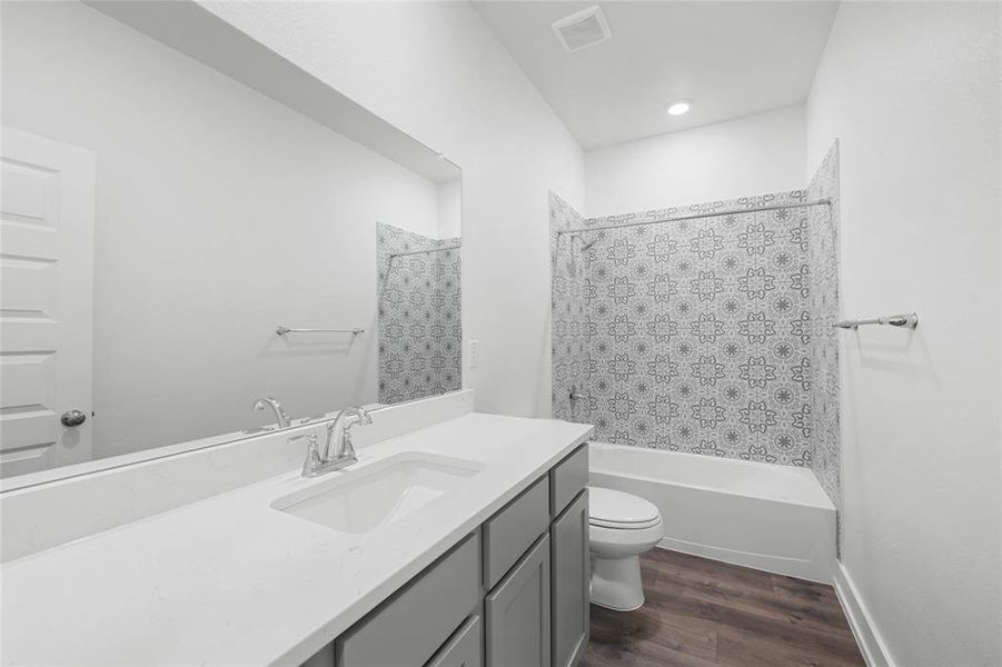 Please note: These interior photos are not of the actual home but are of a completed one with a similar floor plan. Finishes, features, and layouts may vary. Please note: These interior photos are not of the actual home but are of a completed one with a similar floor plan. Finishes, features, and layouts may vary.