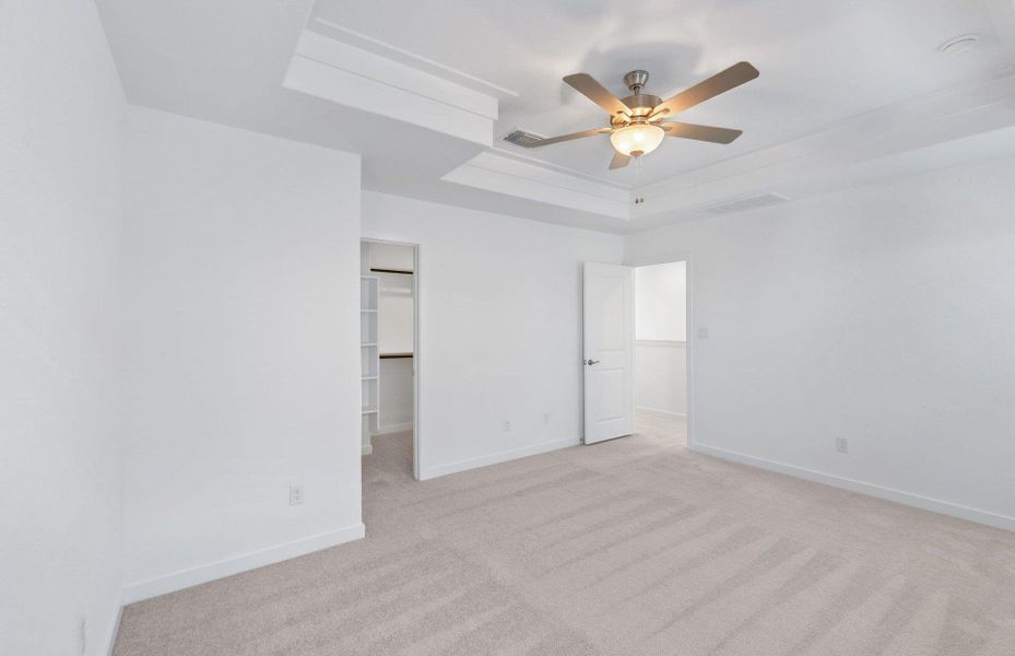 Spacious, unfurnished interior of a new home in Santa Rita Ranch, Liberty Hill (Image 11).