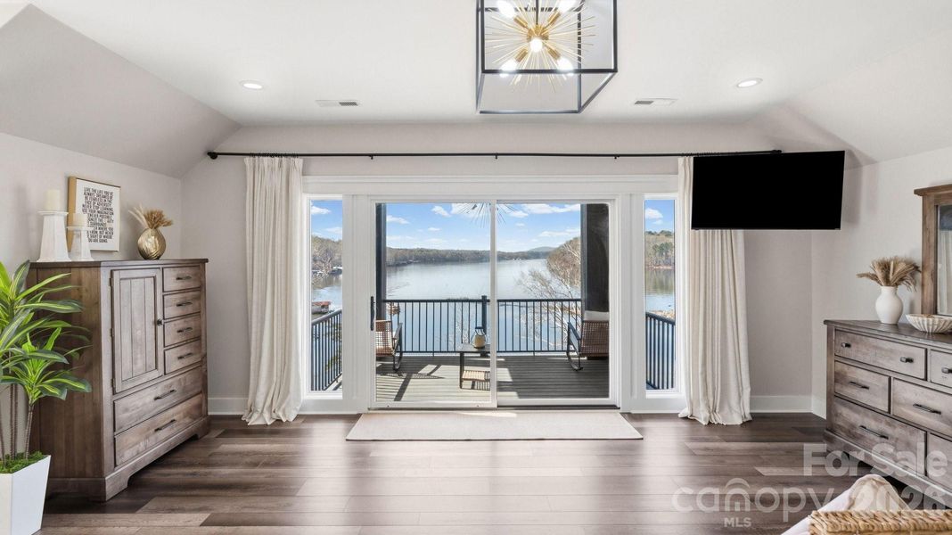 Furnished interior view inside a new home in , Troy (Image 28).