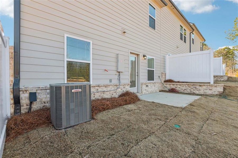 Exterior details and patio area of a home in Leydenview, Mableton (Image 3). Exterior details and patio area of a home in Leydenview, Mableton (Image 3).