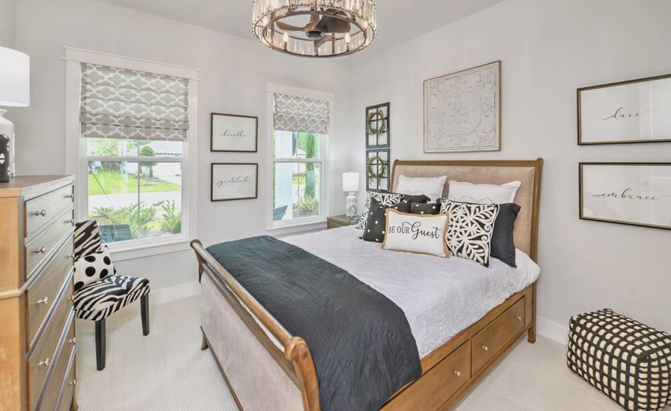 Furnished interior view inside a new home in Plantation Bay, Ormond Beach (Image 31).