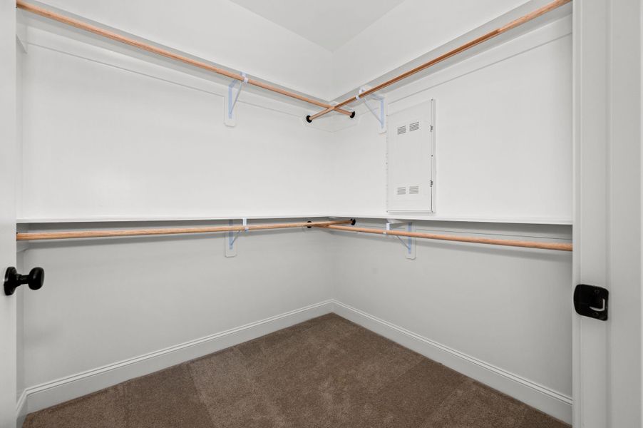 Spacious, unfurnished interior of a new home in Saddlebrook, Murfreesboro (Image 42).