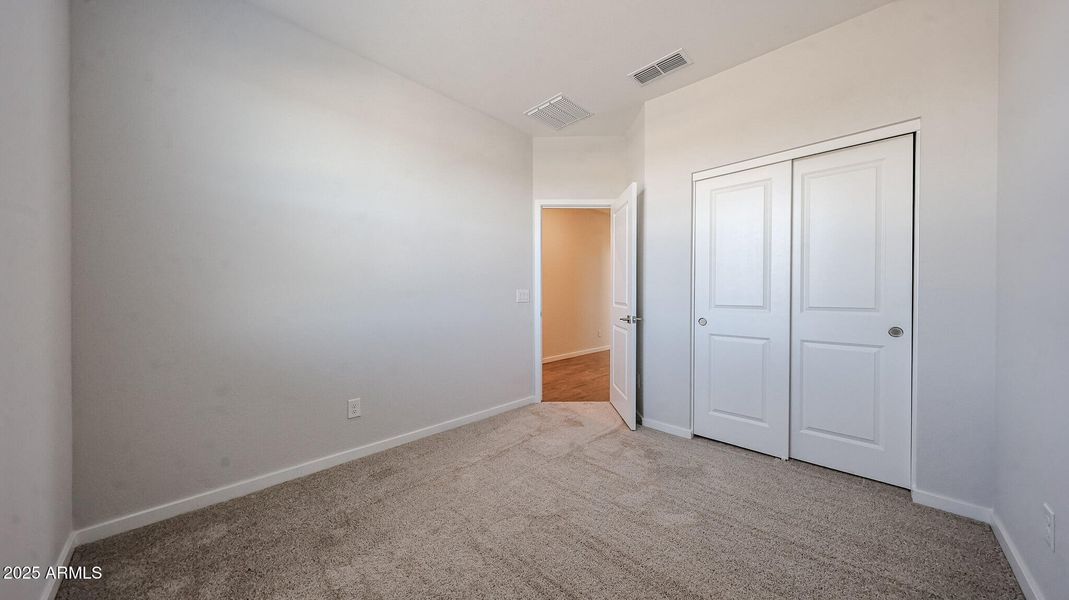 06_Home-for-sale_Surprise_AZ_Century-Com