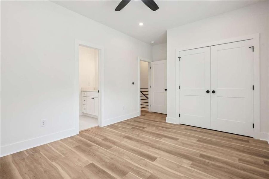 Spacious, unfurnished interior of a new home in , Atlanta (Image 22).