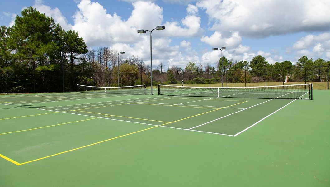 Community amenities in Grayson Park, Leland (Image 28).
