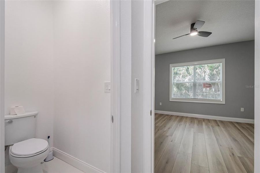 Spacious, unfurnished interior of a new home in , Daytona Beach (Image 30).