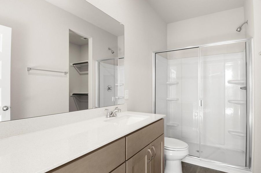 Furnished interior view inside a new home in Harvest Ridge, Elgin (Image 11).