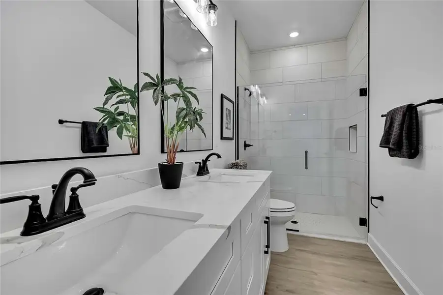 Furnished interior view inside a new home in , Weeki Wachee (Image 16).