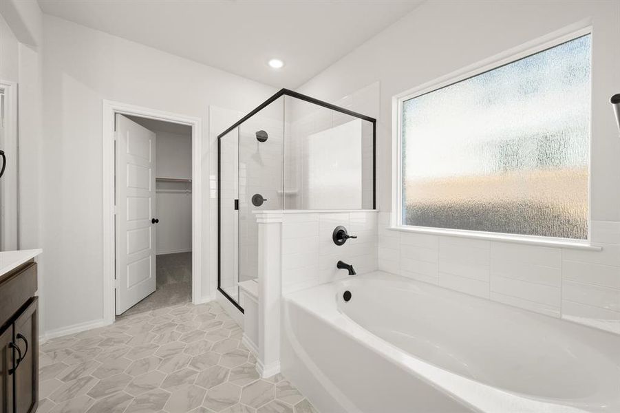 516 Waterford Park- Primary Suite-4 516 Waterford Park- Primary Suite-4